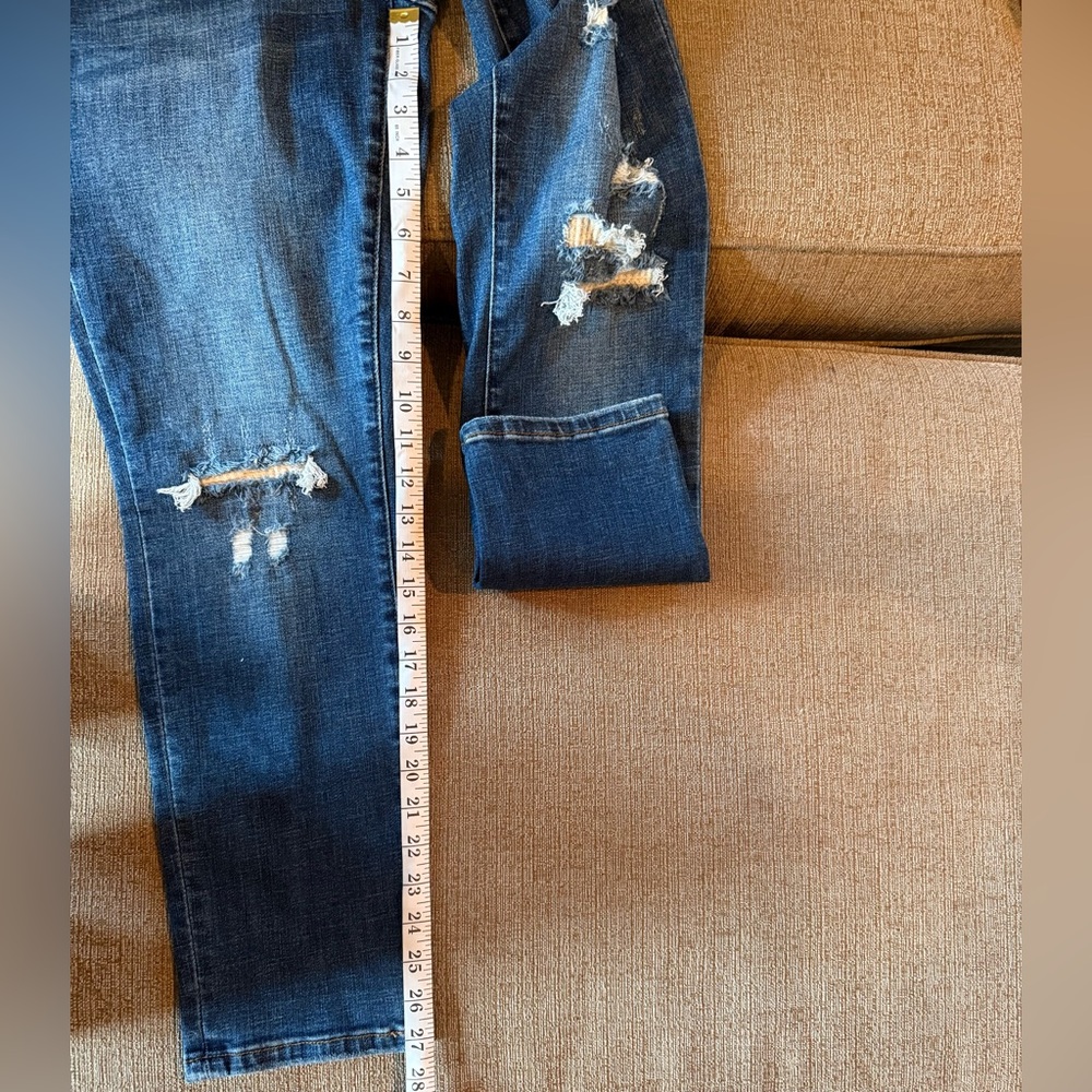 NWT Judy Blue women’s size 1/25 Medium Blue Boyfriend Fit Jeans - Picture 9 of 9